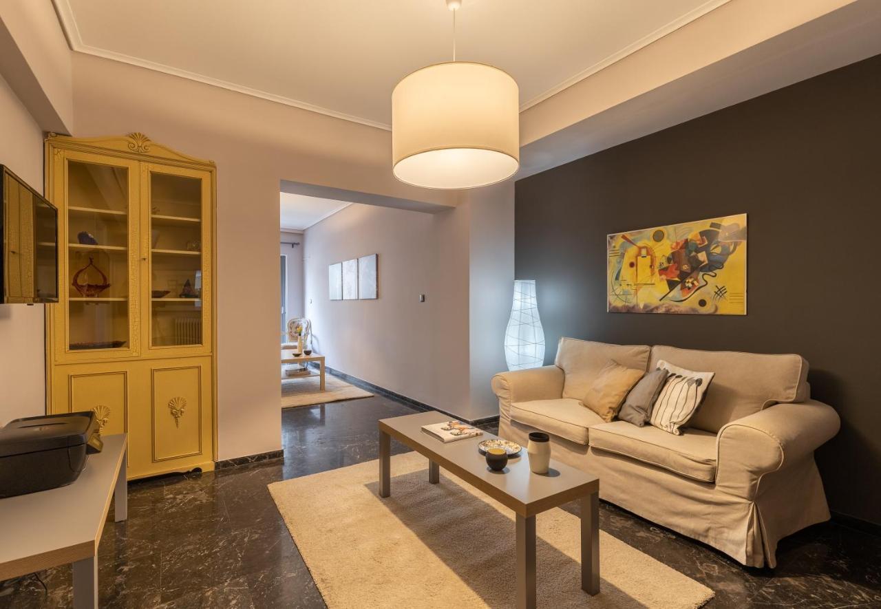Tranquil Central Apt, Behind Athens Caravel Area 외부 사진