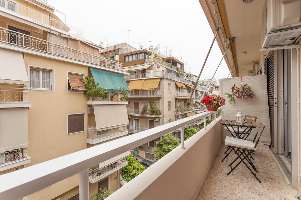 Tranquil Central Apt, Behind Athens Caravel Area 외부 사진