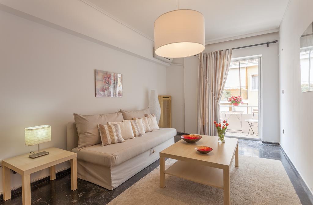 Tranquil Central Apt, Behind Athens Caravel Area 외부 사진