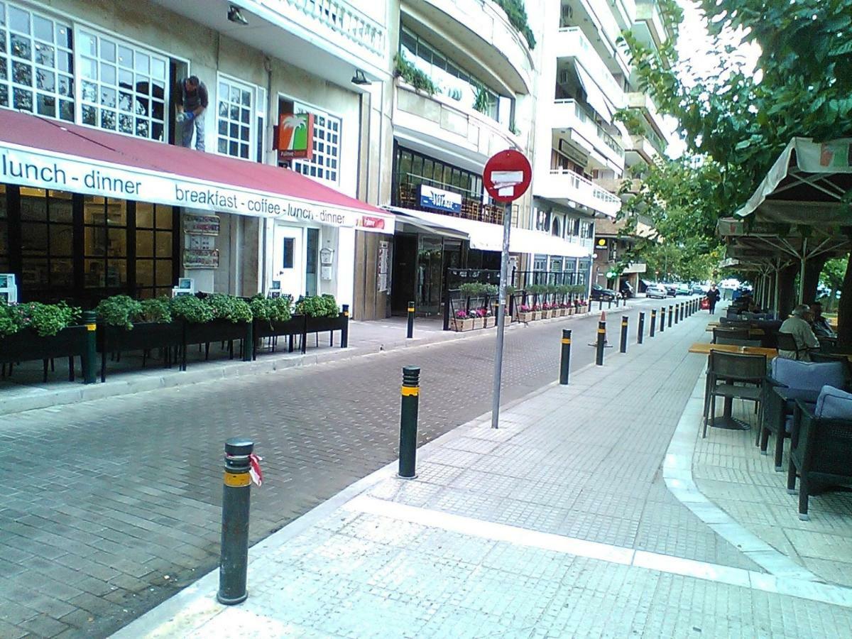 Tranquil Central Apt, Behind Athens Caravel Area 외부 사진
