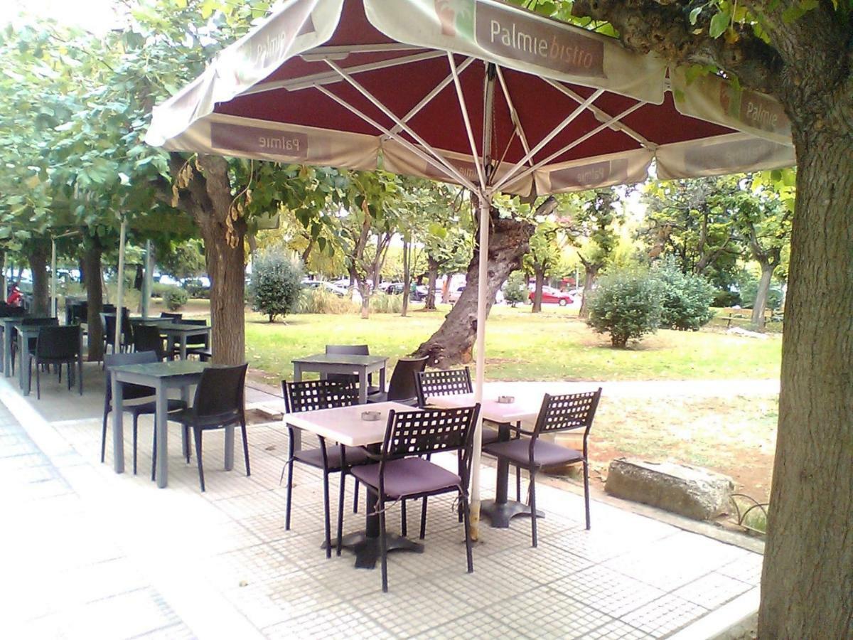 Tranquil Central Apt, Behind Athens Caravel Area 외부 사진
